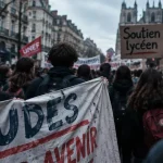 À Nantes, 1 500 personnes ont défilé pour soutenir le mouvement lycéen