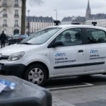 À Nantes, les voitures radars signalent le contrôle du stationnement payant